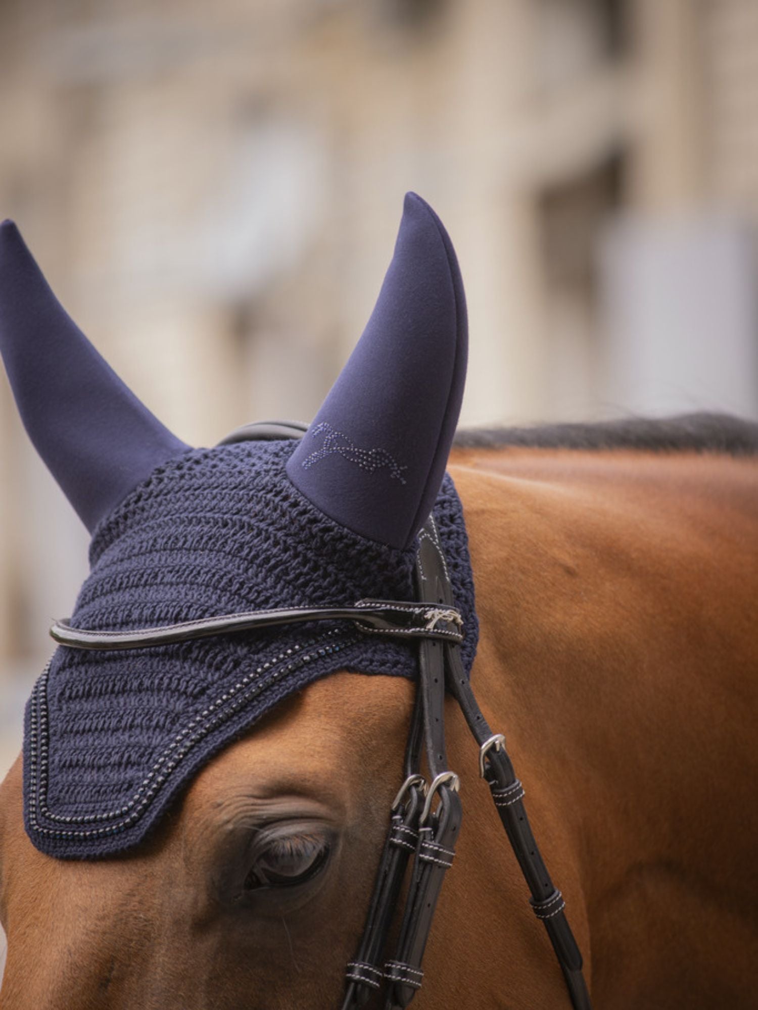 Soundless Flymask Strass Navy