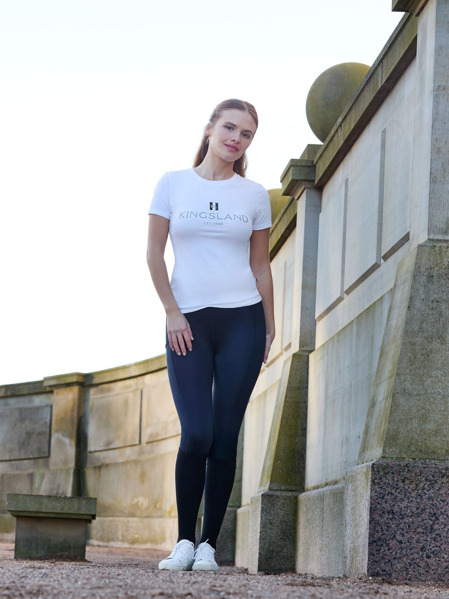 Classic Ladies Logo T-Shirt Vit