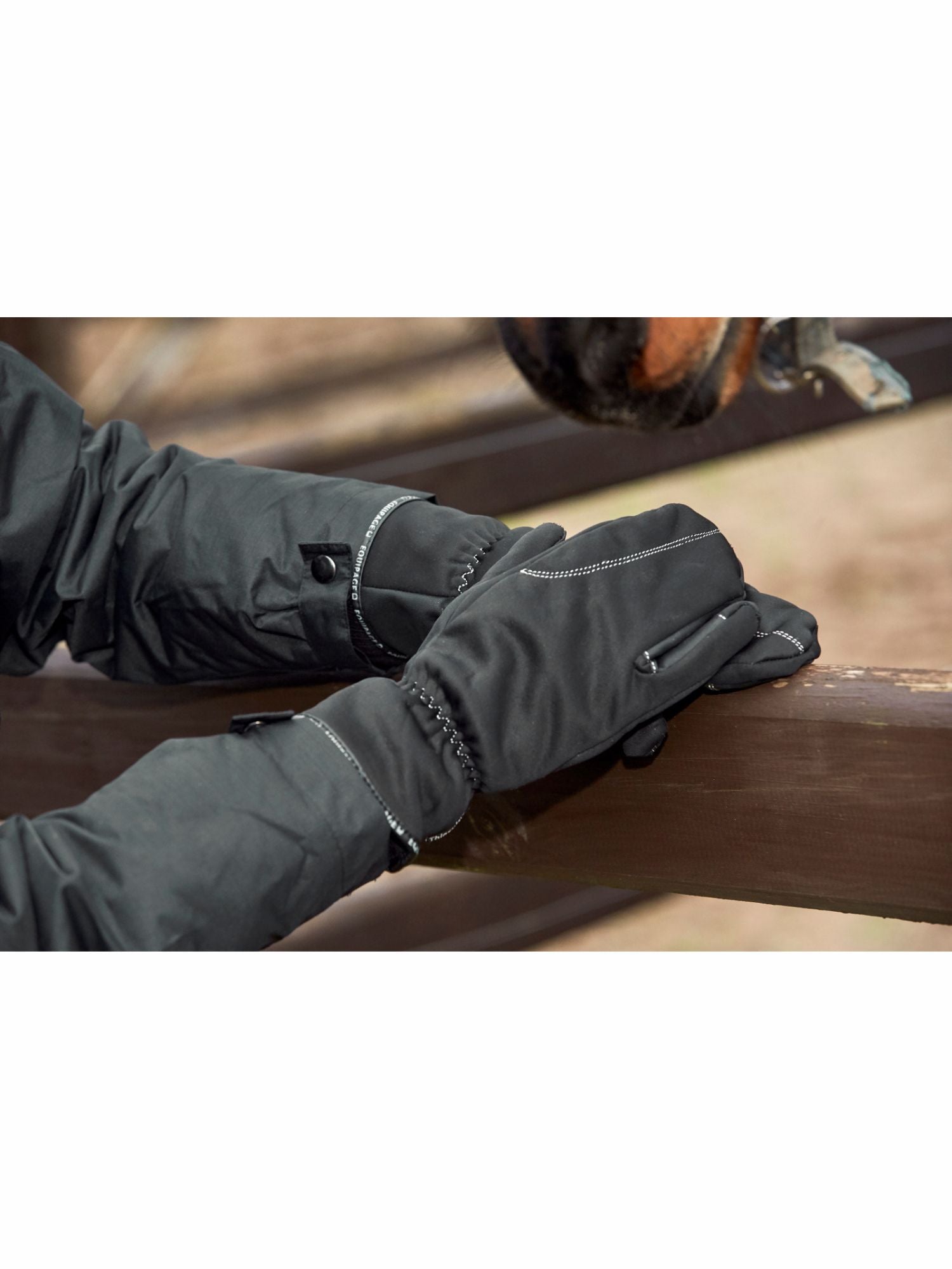 Colt Trefingervante Svart