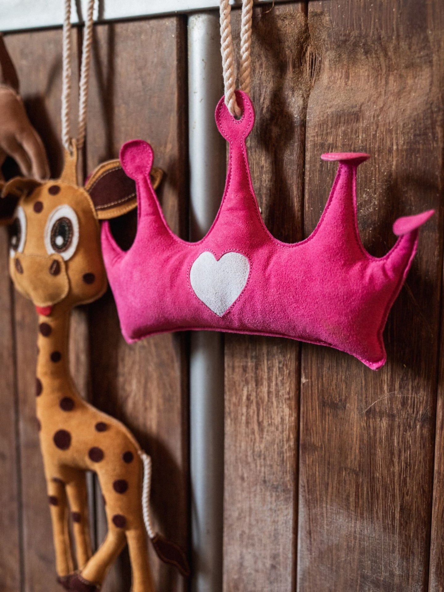 Giraffe Stall Leksak Gul