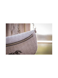 Herringbone Chest Bag Svart