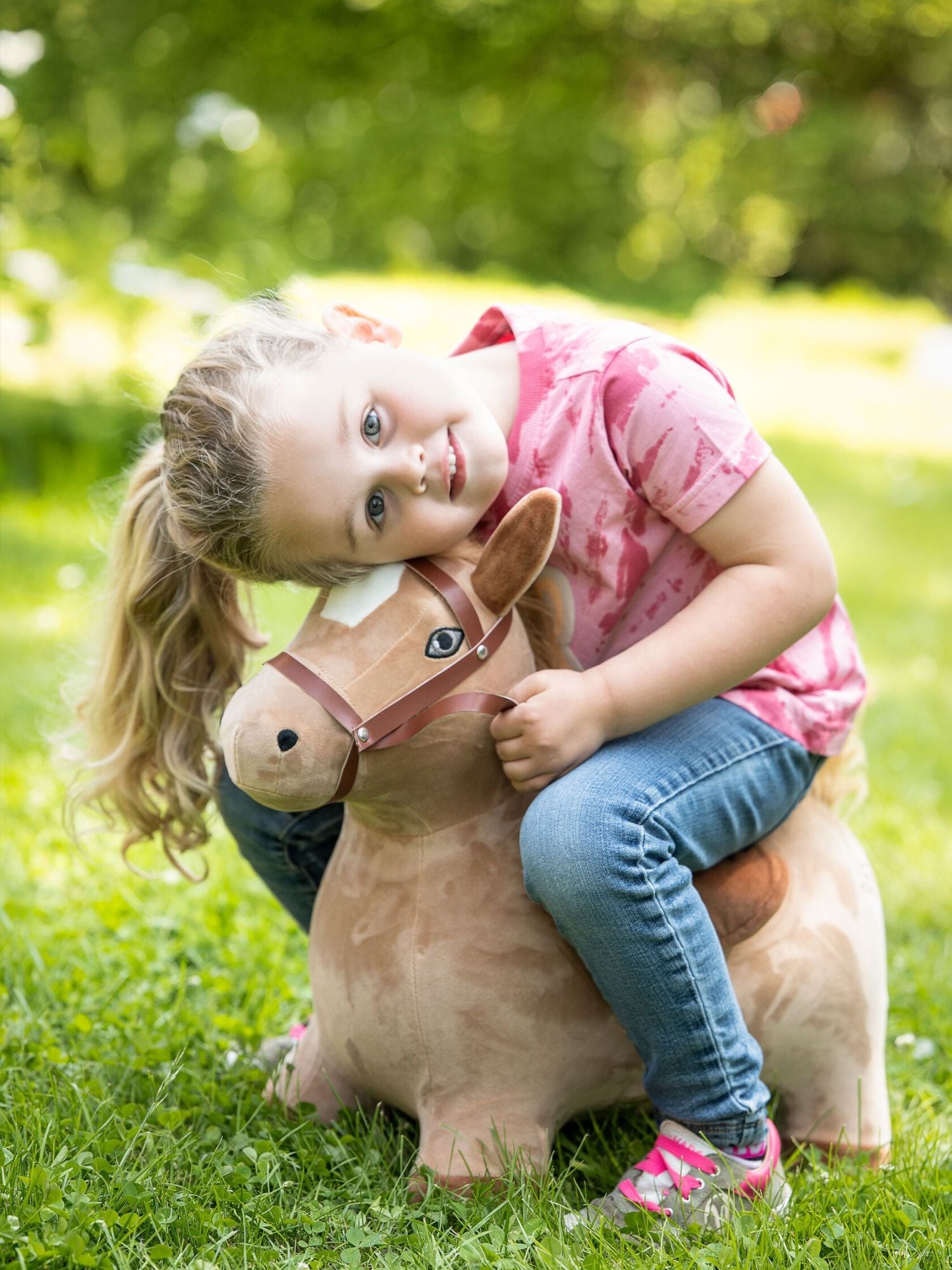 Jumping Horse Ljusbrun