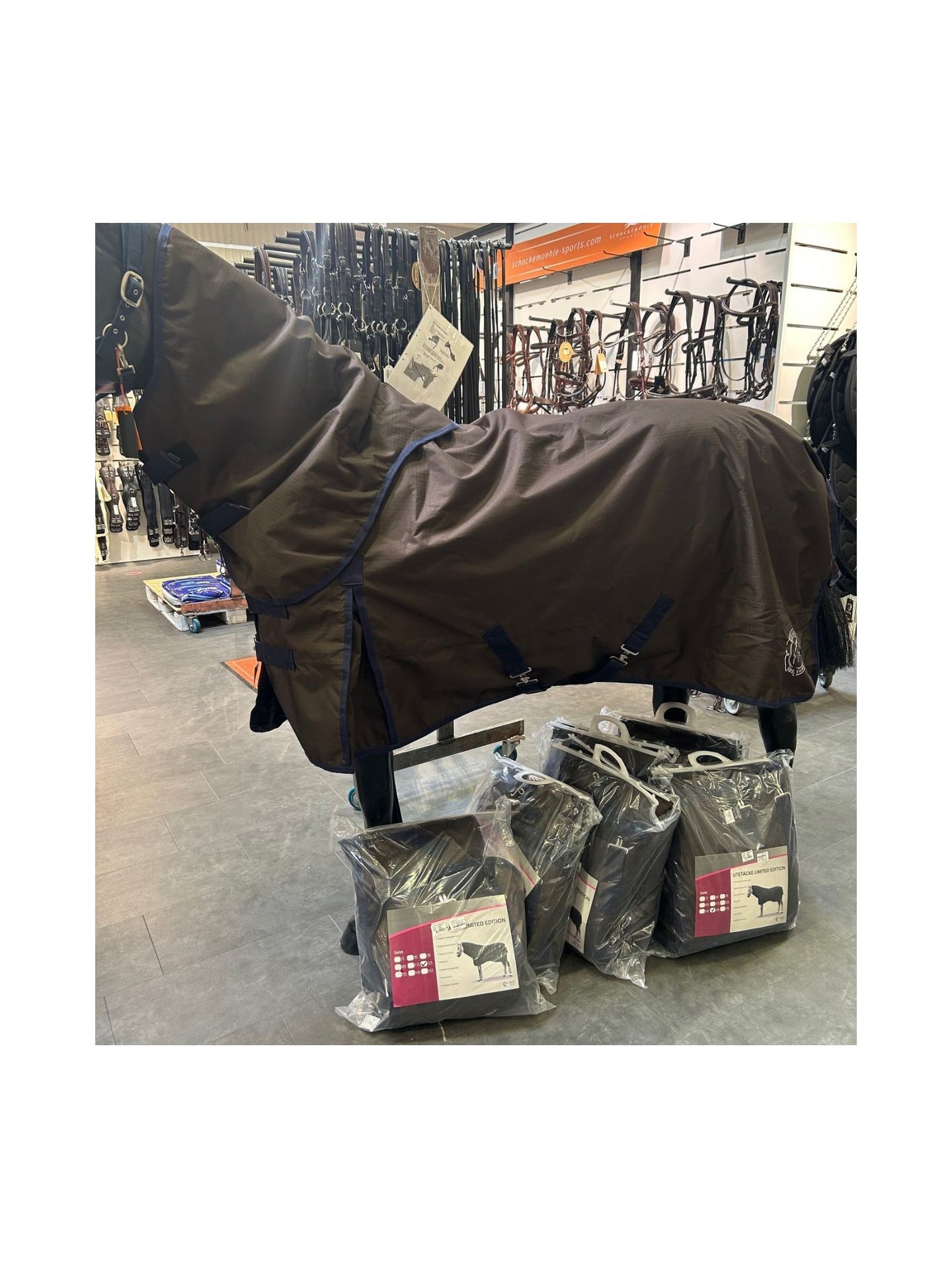 Utetäcke Med Hals 100g Brun