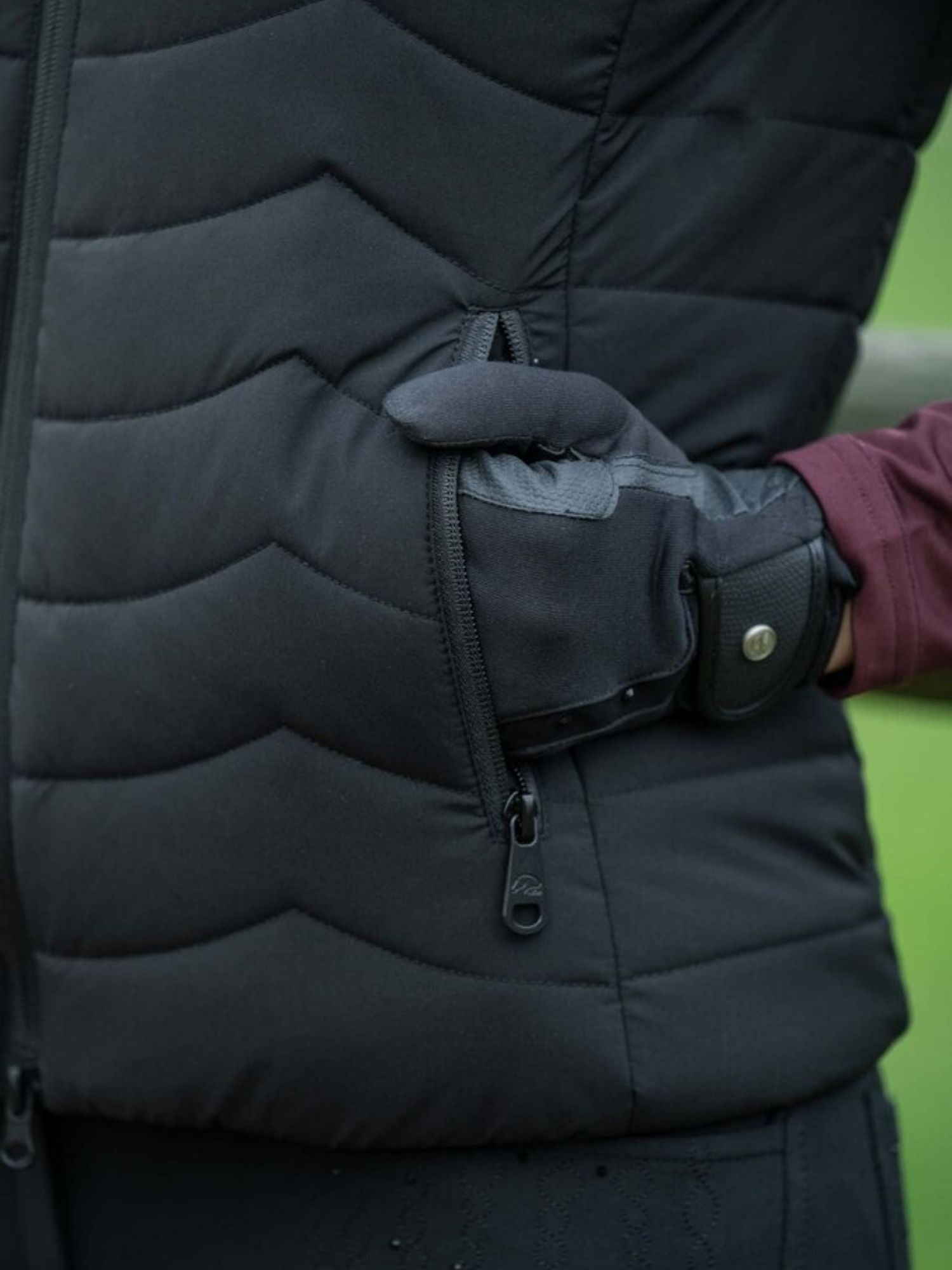 HighTemperature Heating Vest Svart